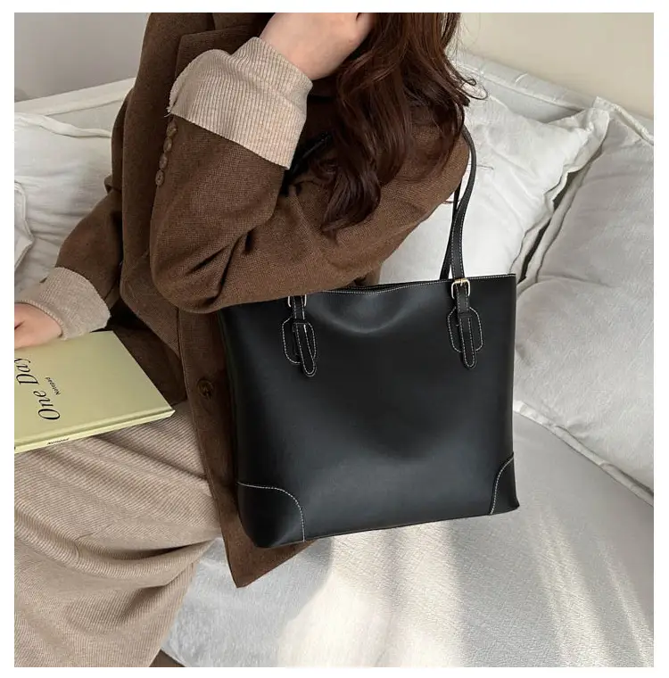 Beige Large Capacity Women's Tote Bag 2024 — feature 9