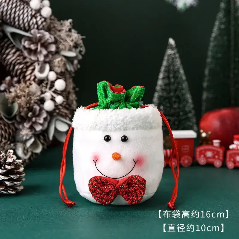 Christmas Eve Hand Gift Bag with Moose Design