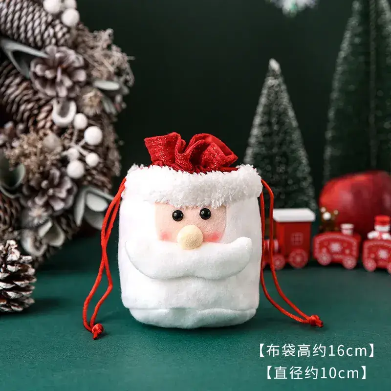 Christmas Eve Hand Gift Bag with Moose Design