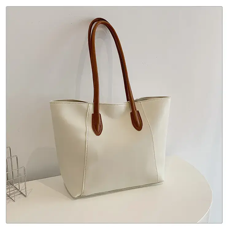 Women's Cream Leather Shoulder Bag 2024 Winter Autumn — feature 18