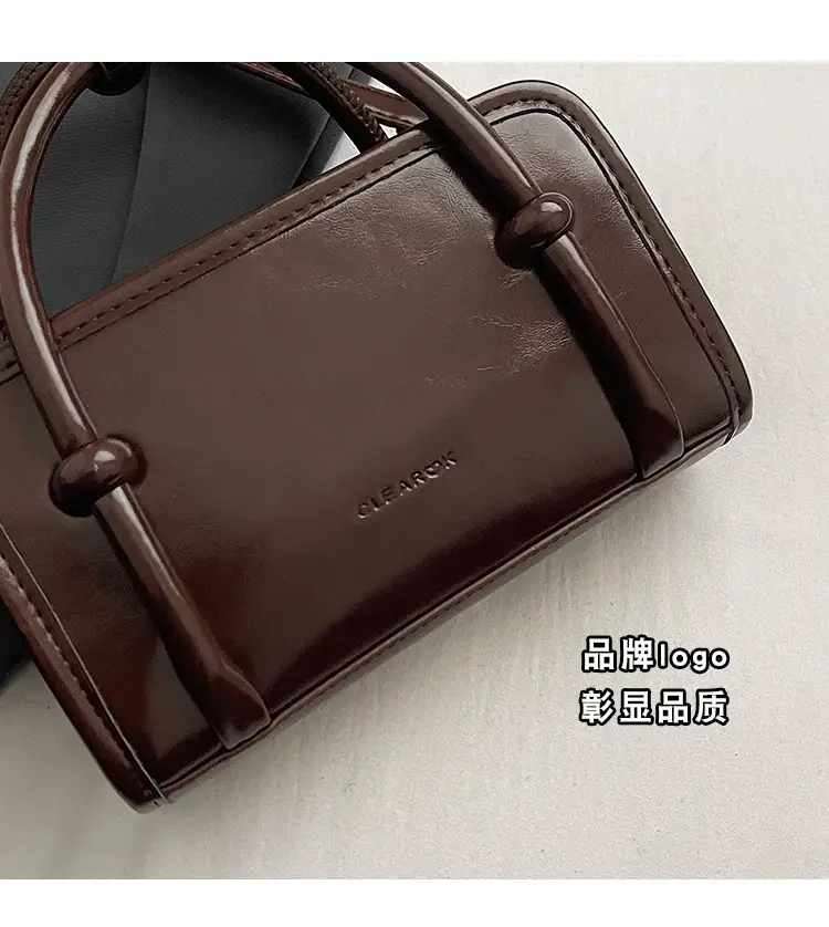 Women's Red Korean Style Shoulder Bag 2024 Winter — feature 6