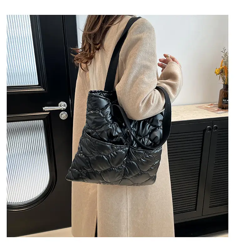 Women's 2025 Winter Padded Shoulder Bag Silver — feature 20