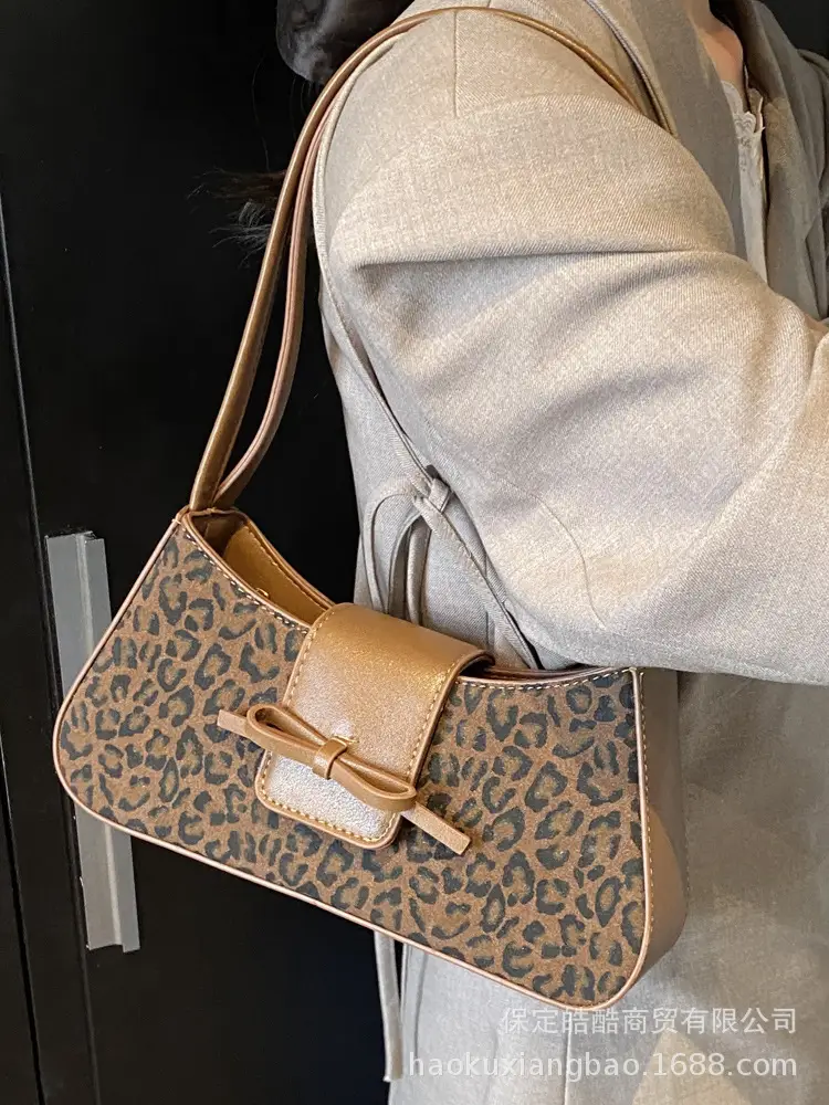 Leopard Print One Shoulder Satchel Bag for Women - Image 5