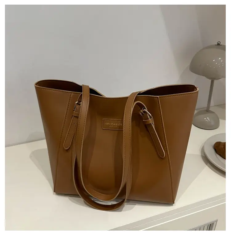 Brown Large Capacity Women's Shoulder Bag 2024 - Image 2