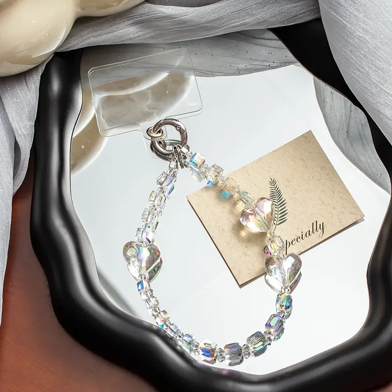 Pearl Heart Phone Strap with Heart Design - Image 4
