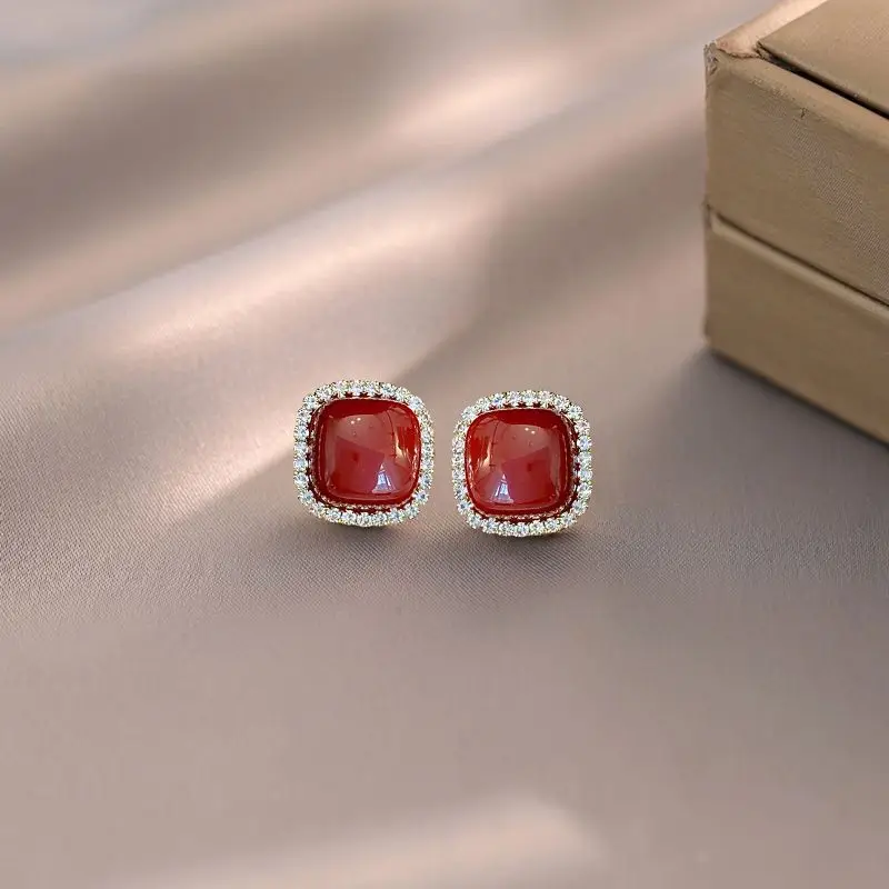Full Diamond Pearl Earrings Women's Gold Black Stud — feature 4