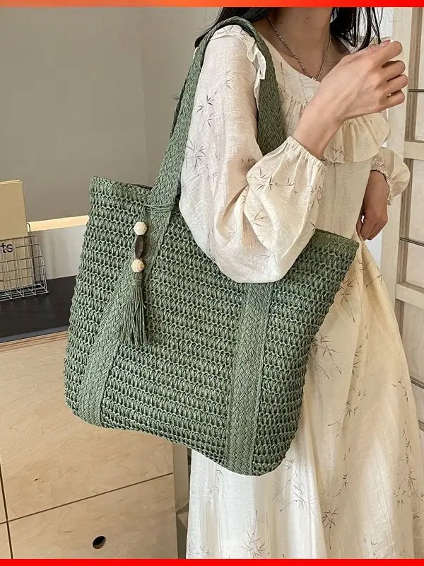 Green Woven Bucket Bag for Women Beach Travel
