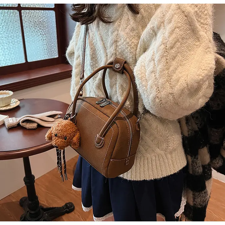 Women's 2025 Winter Casual Shell Shoulder Bag Brown — feature 24