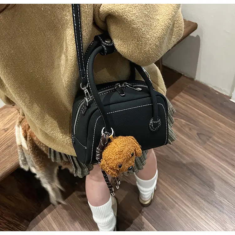 Women's 2025 Winter Casual Shell Shoulder Bag Brown — feature 31