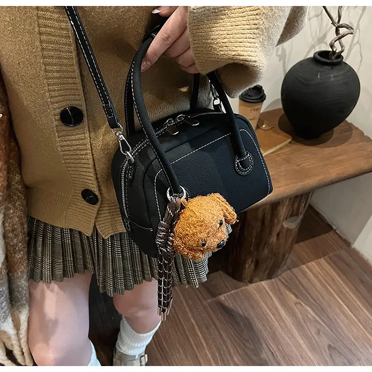 Women's 2025 Winter Casual Shell Shoulder Bag Brown — feature 32