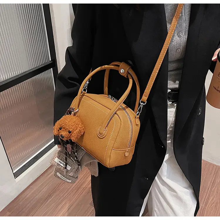 Women's 2025 Winter Casual Shell Shoulder Bag Brown — feature 40