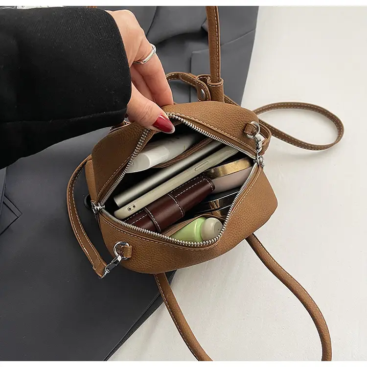 Women's 2025 Winter Casual Shell Shoulder Bag Brown — feature 43