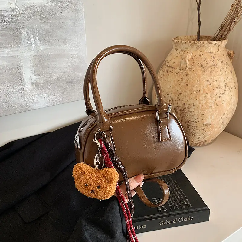 Retro Red Shoulder Bag for Women 2024 Casual Trend - Image 6