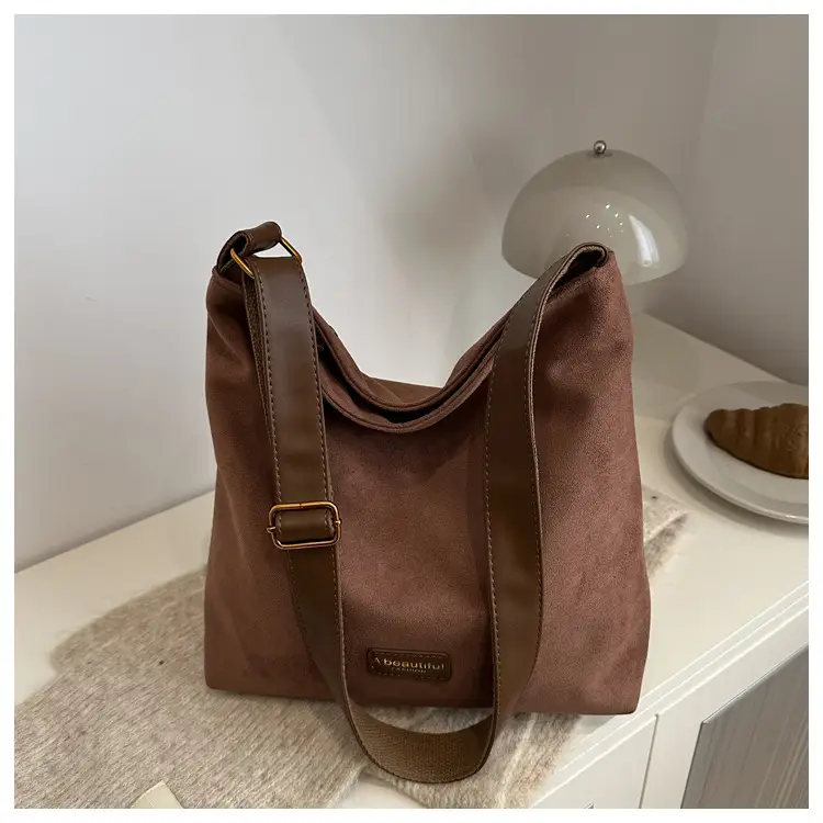 Women Retro Brown Crossbody Bag 2026 New Trend — feature 34