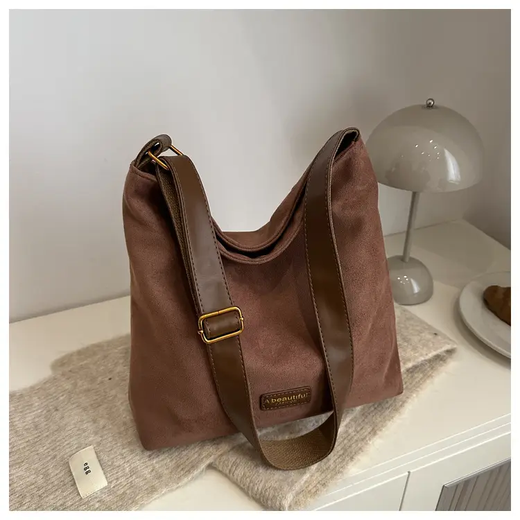 Women Retro Brown Crossbody Bag 2026 New Trend — feature 35