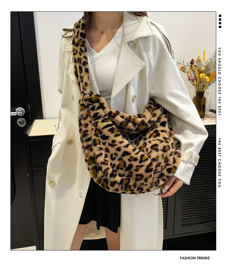 Winter Plush Leopard Print Shoulder Bag — feature 1
