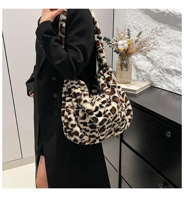 Winter Plush Leopard Print Shoulder Bag — feature 14