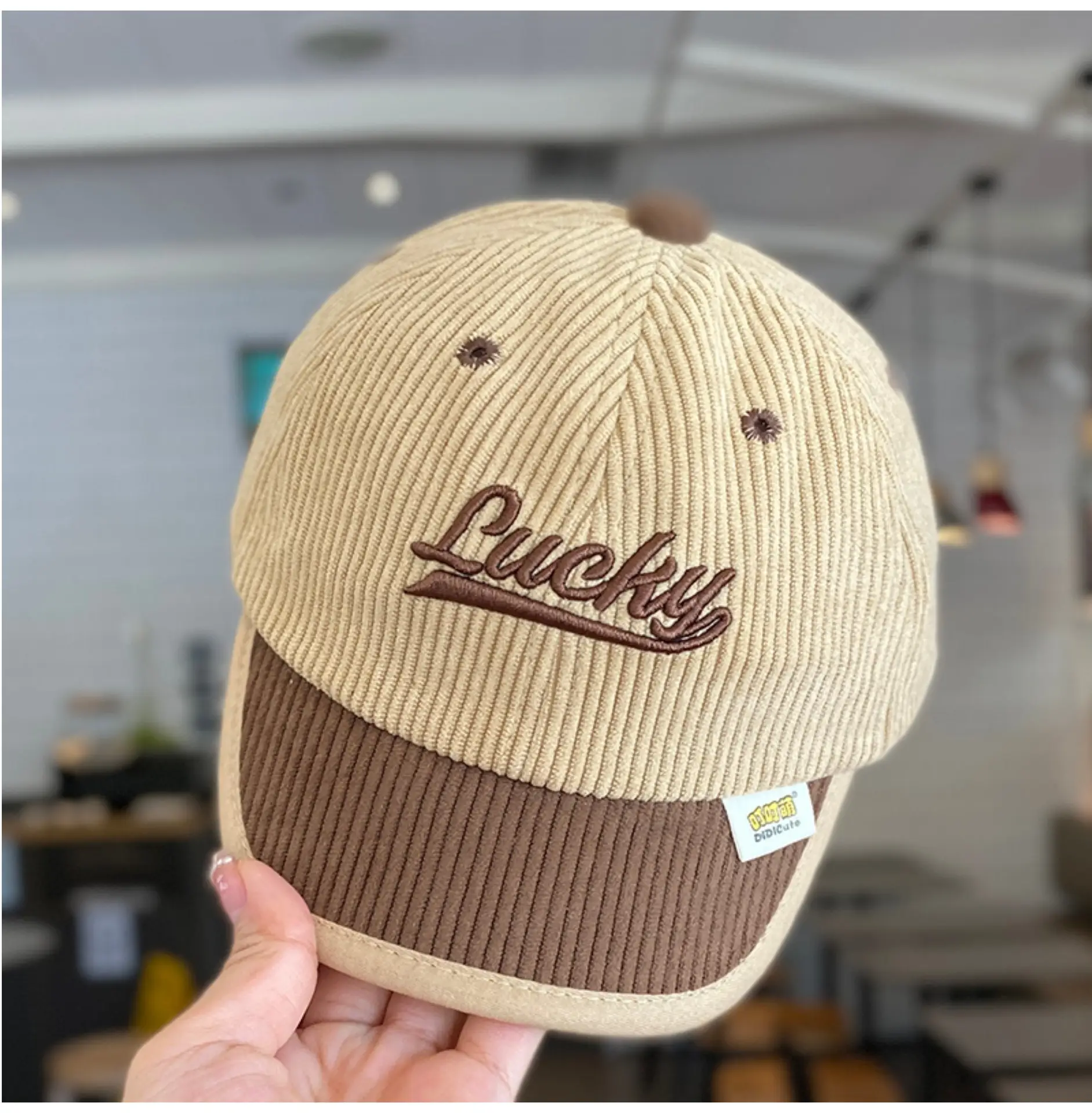 Lucky Embroidered Knit Cap for Kids Winter Warm — feature 10