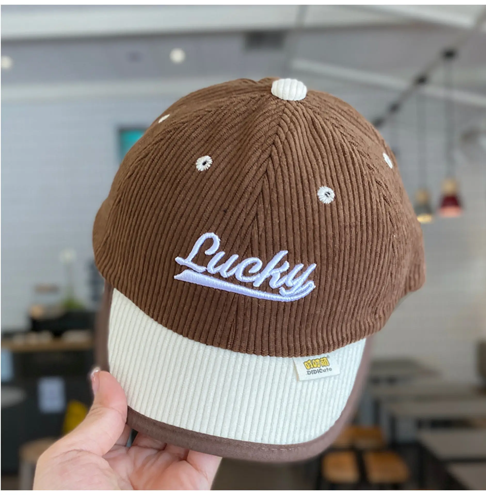 Lucky Embroidered Knit Cap for Kids Winter Warm — feature 11