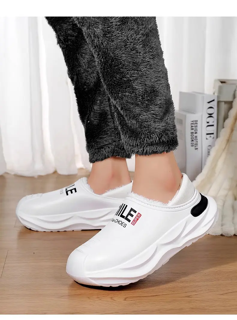 2024 New Cotton Slippers Men's Winter Coldproof Warm Cotton Shoes Going Out and Driving Waterproof Anti-Slip Bag Heel Large Size Cotton Slippers — feature 6
