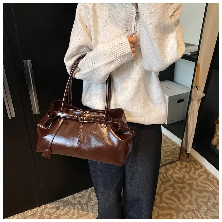 2025 Black Leather Shoulder Bag for Women — feature 16
