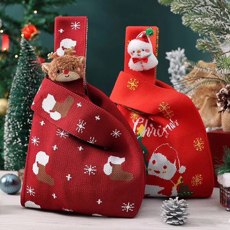 Kids Knitted Christmas Gift Bag 18.5x16cm