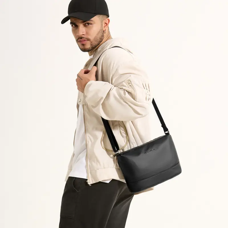 Men's Lightweight Crossbody Bag Black Large Capacity - Image 6