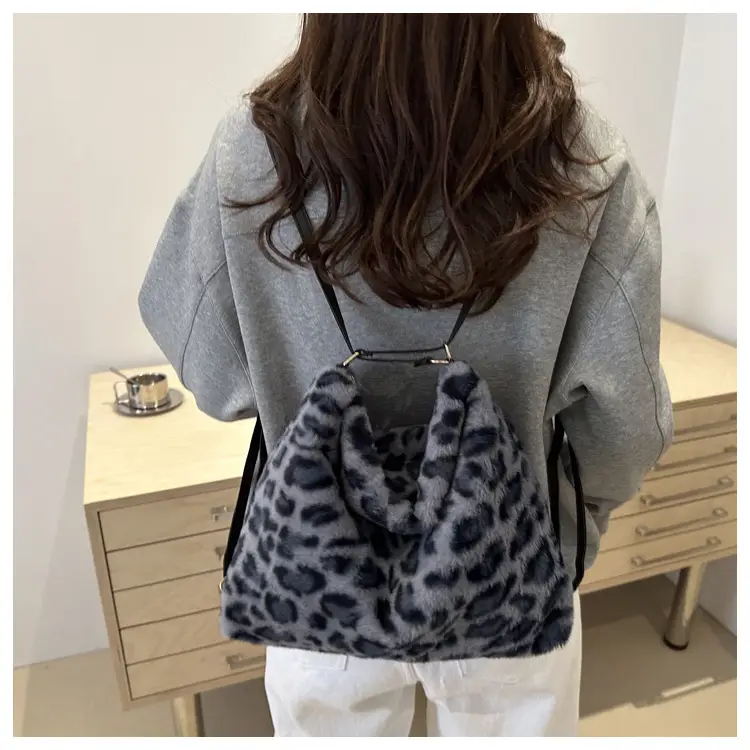 Leopard Print Plush Shoulder Bag Women Large Capacity — feature 16