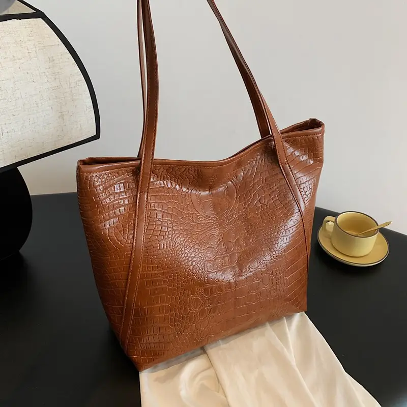 Black Croc Texture Large Tote Bag Shoulder Tote 2024 - Image 11