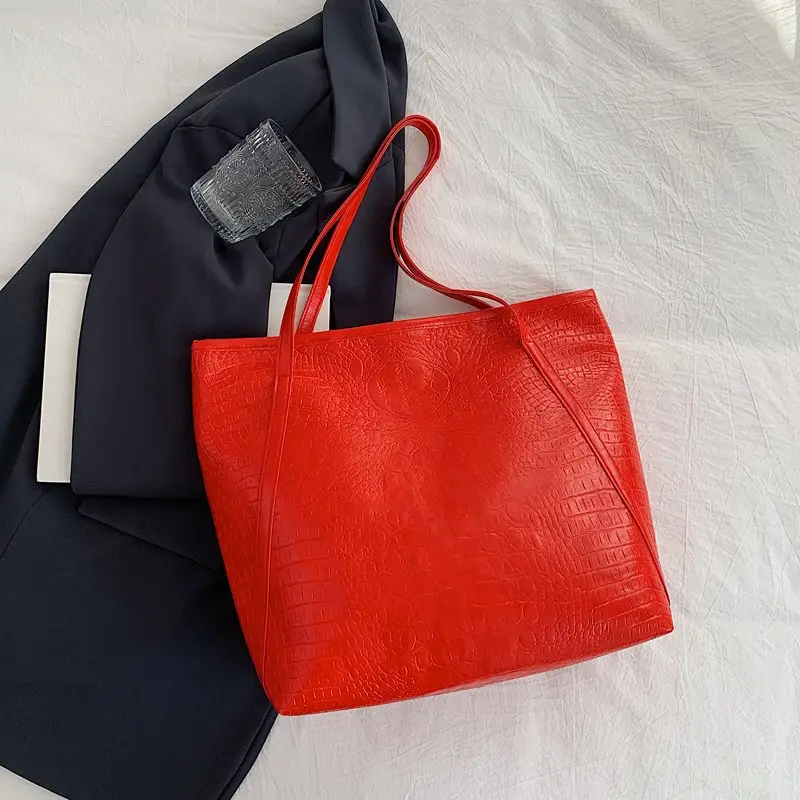 Black Croc Texture Large Tote Bag Shoulder Tote 2024 - Image 2