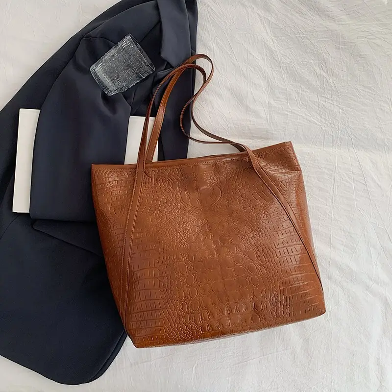 Black Croc Texture Large Tote Bag Shoulder Tote 2024 - Image 3
