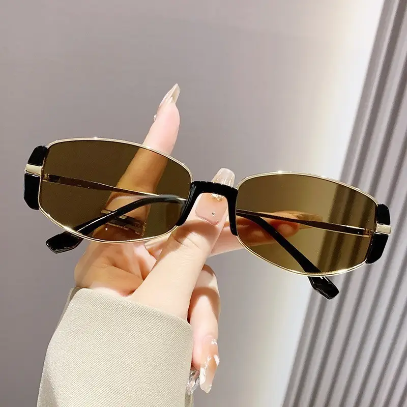 Women's Modern Retro Brown Cat Eye Sunglasses - Image 2