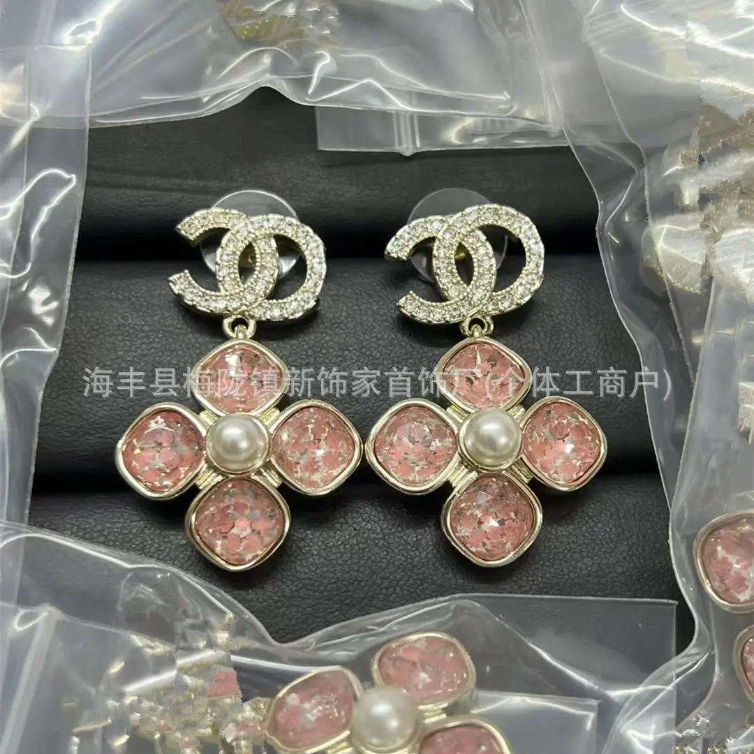 Double C Earrings Pearl Bow High End 925 Gold — feature 12