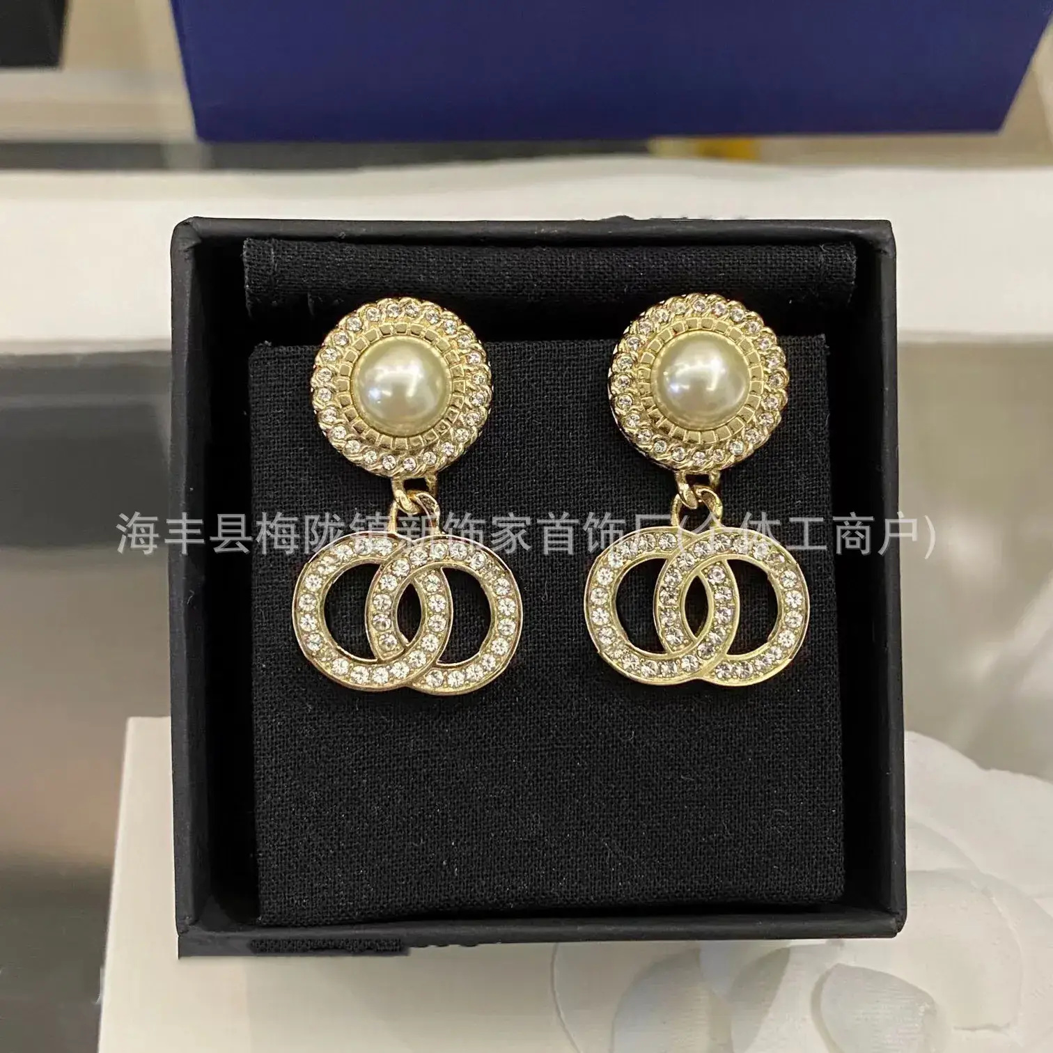 Double C Earrings Pearl Bow High End 925 Gold - Image 100