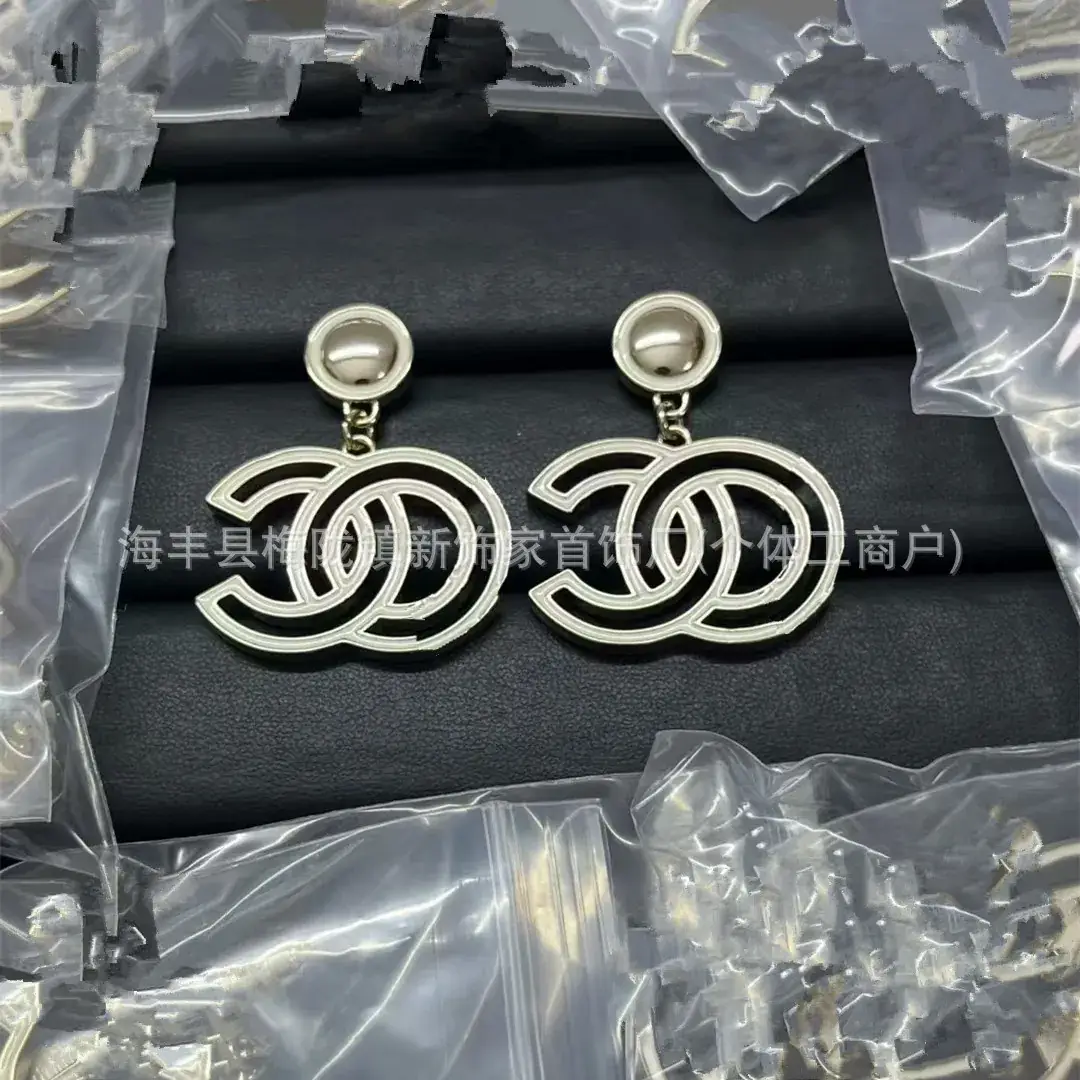 Double C Earrings Pearl Bow High End 925 Gold - Image 12