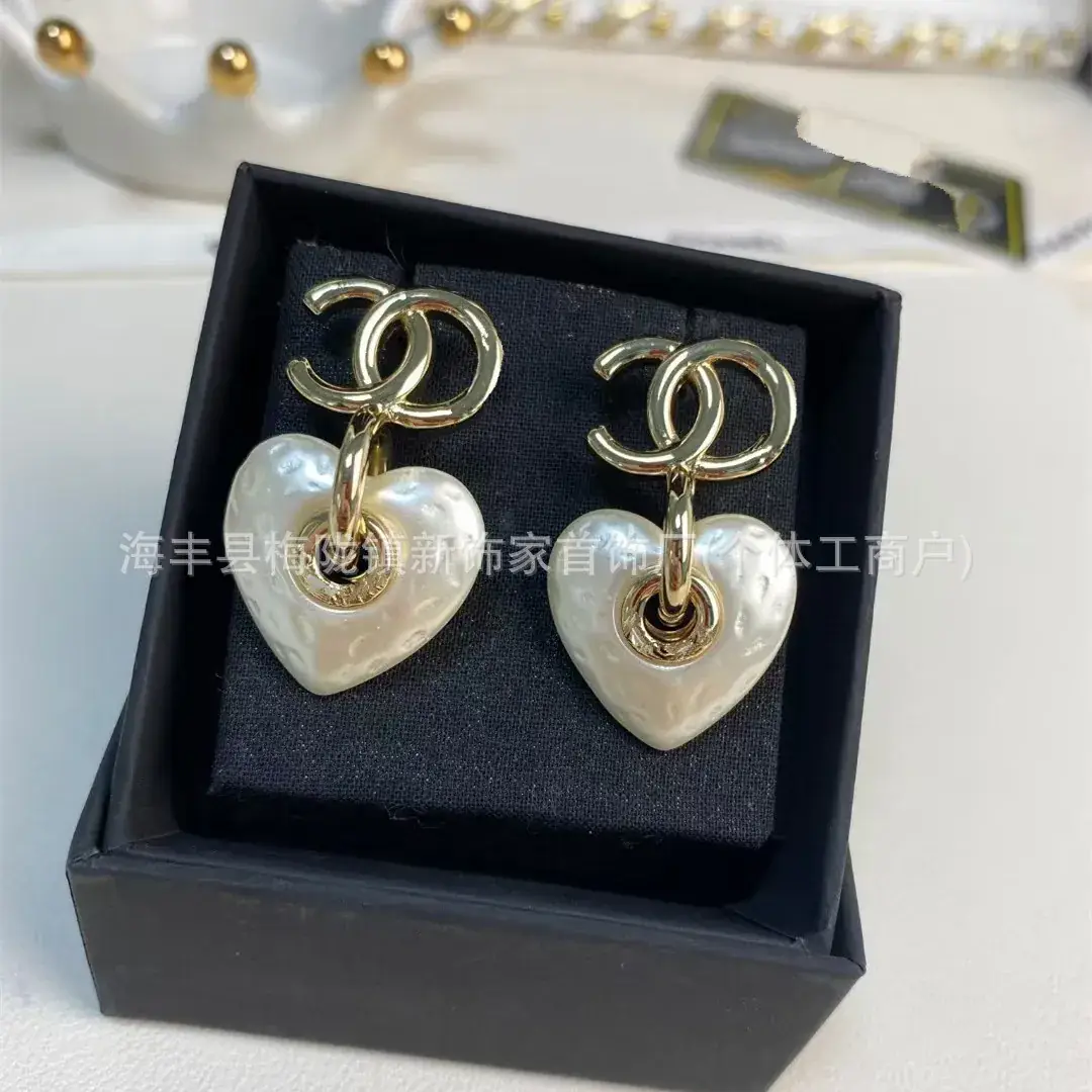 Double C Earrings Pearl Bow High End 925 Gold - Image 13