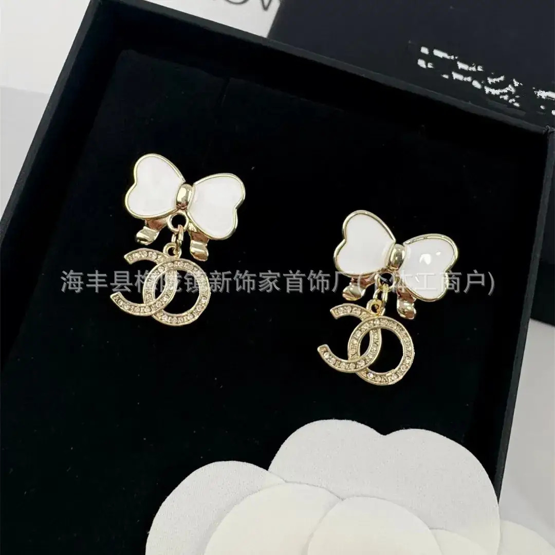 Double C Earrings Pearl Bow High End 925 Gold - Image 130
