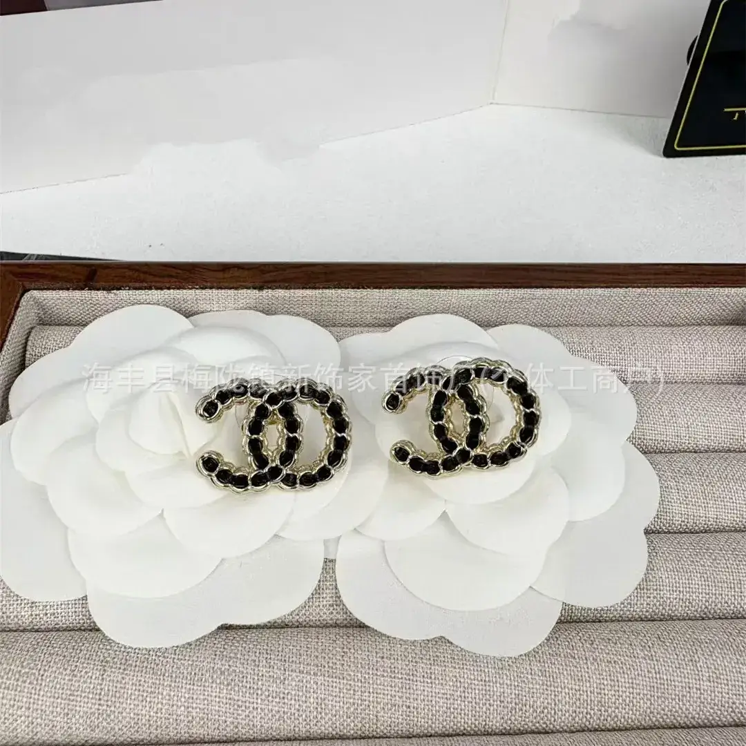 Double C Earrings Pearl Bow High End 925 Gold - Image 14