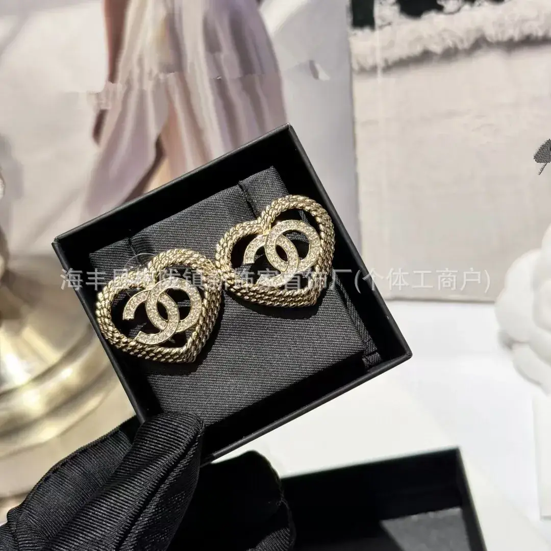 Double C Earrings Pearl Bow High End 925 Gold - Image 17