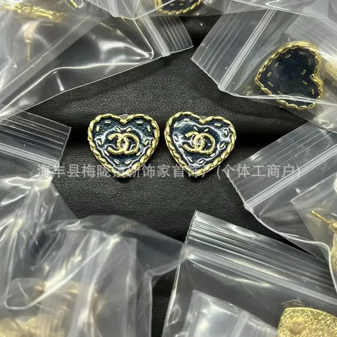 Double C Earrings Pearl Bow High End 925 Gold - Image 47