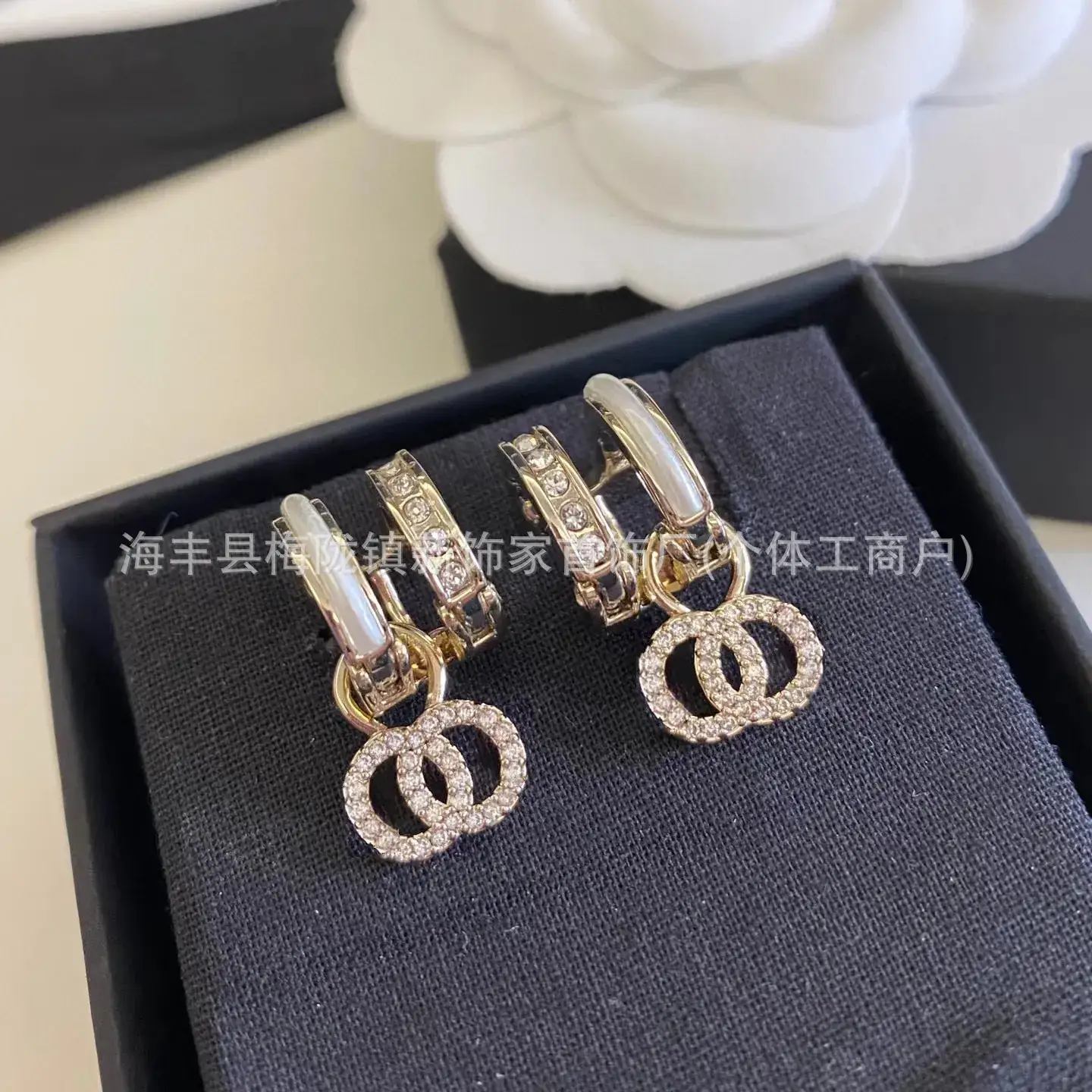 Double C Earrings Pearl Bow High End 925 Gold - Image 73