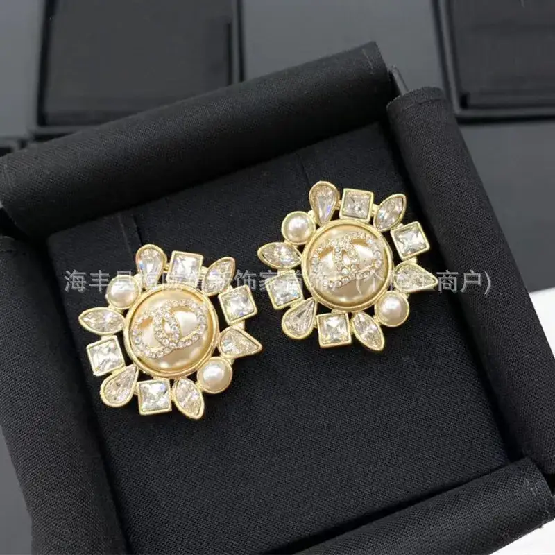 Double C Earrings Pearl Bow High End 925 Gold - Image 98