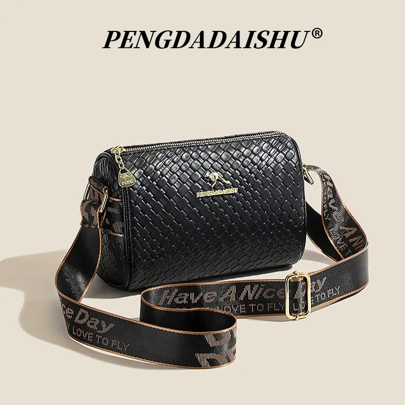 Black Woven Textured Shoulder Bag with Gold Plated Handle - Image 4