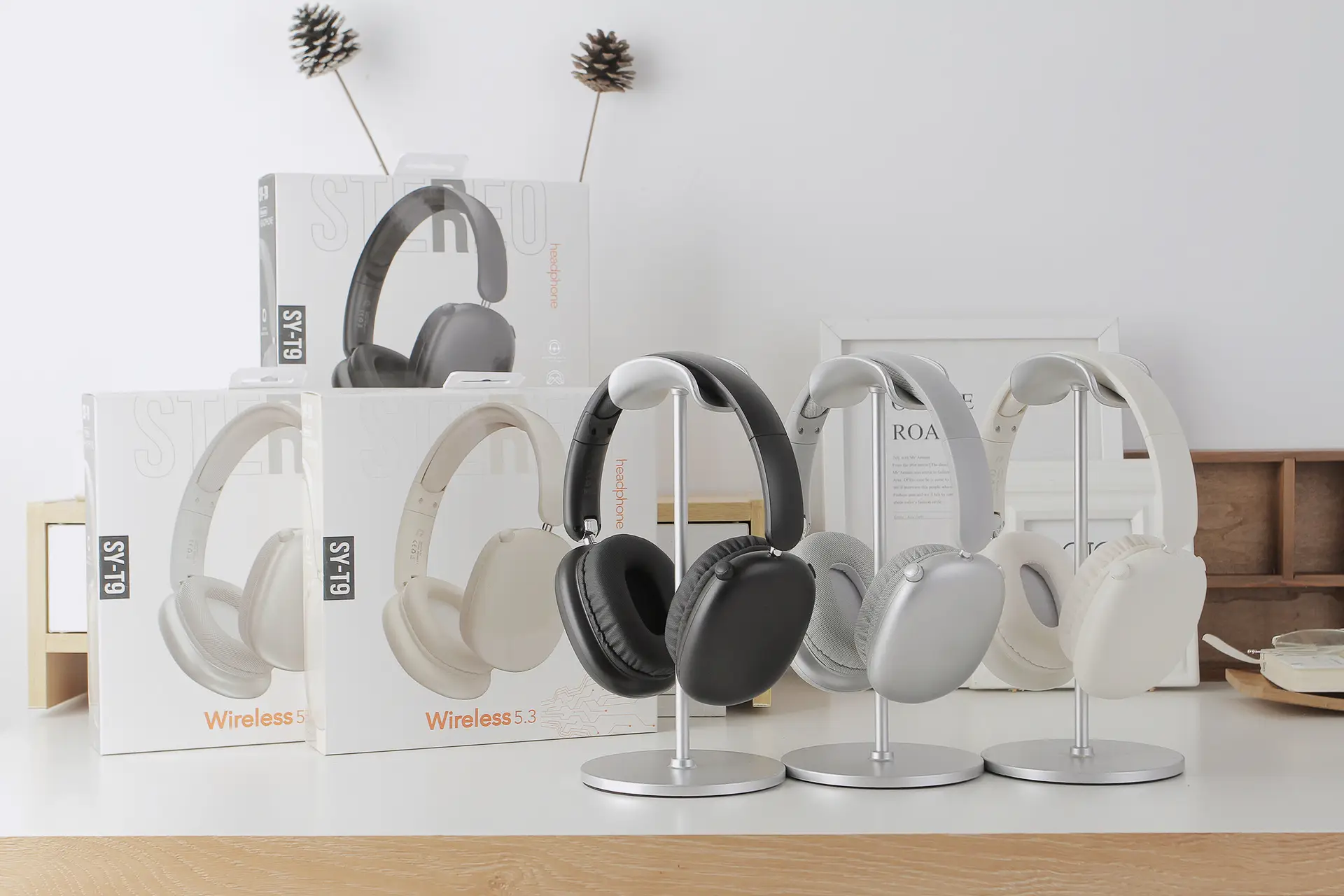 Wireless Bluetooth Headset Silver Long Lasting Noise Reduction — feature 4