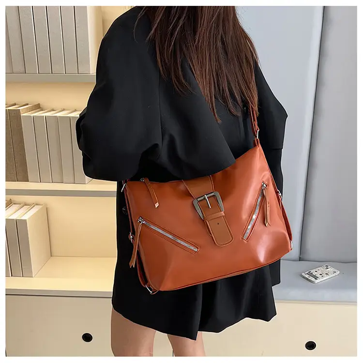 Autumn Winter Vintage Large Capacity Women's Tote Bag — feature 18