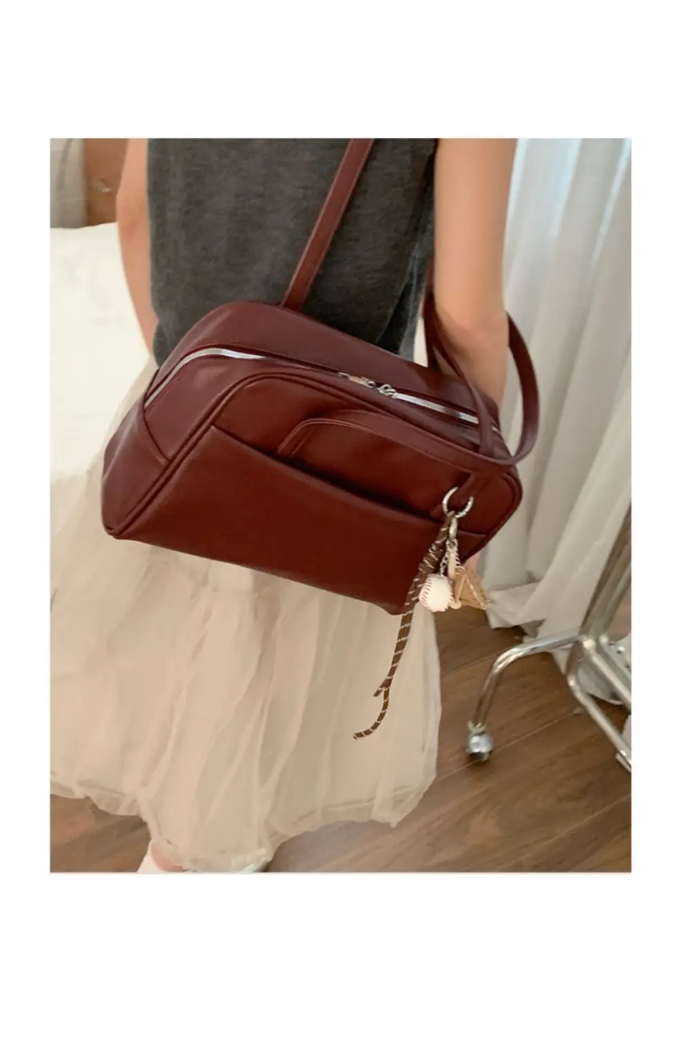 Women's Brown Leather Shoulder Bag 2025 New Style — feature 18