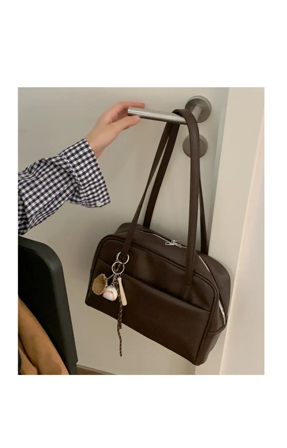 Women's Brown Leather Shoulder Bag 2025 New Style — feature 6