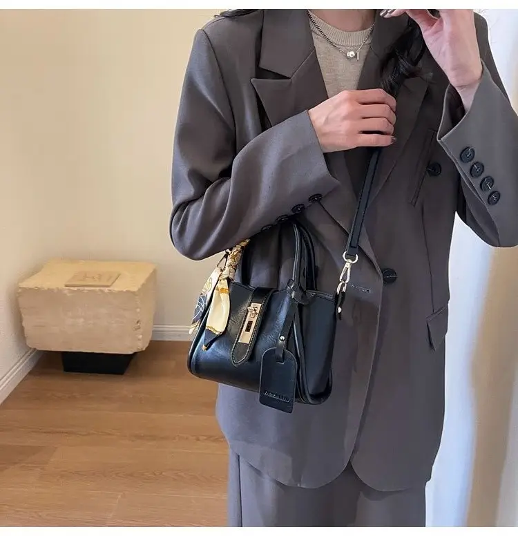 Retro Maillard Texture Handbag Women 2025 New Fashion — feature 20