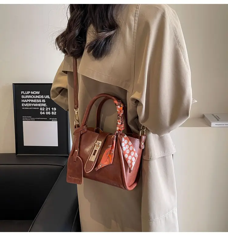 Retro Maillard Texture Handbag Women 2025 New Fashion — feature 37