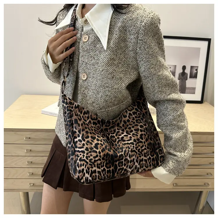 Leopard Print Large Crossbody Bag Women 2024 — feature 15
